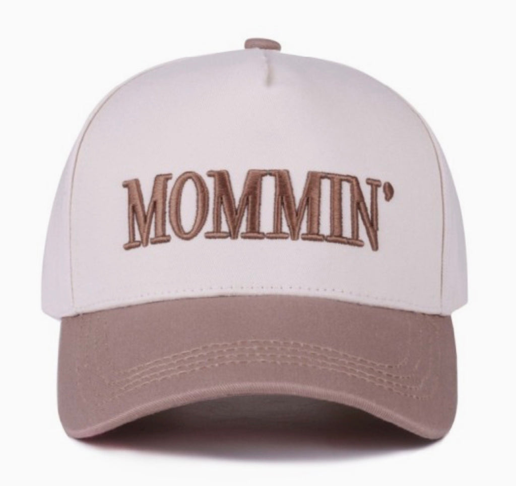 MOMMIN" Trucker Hat